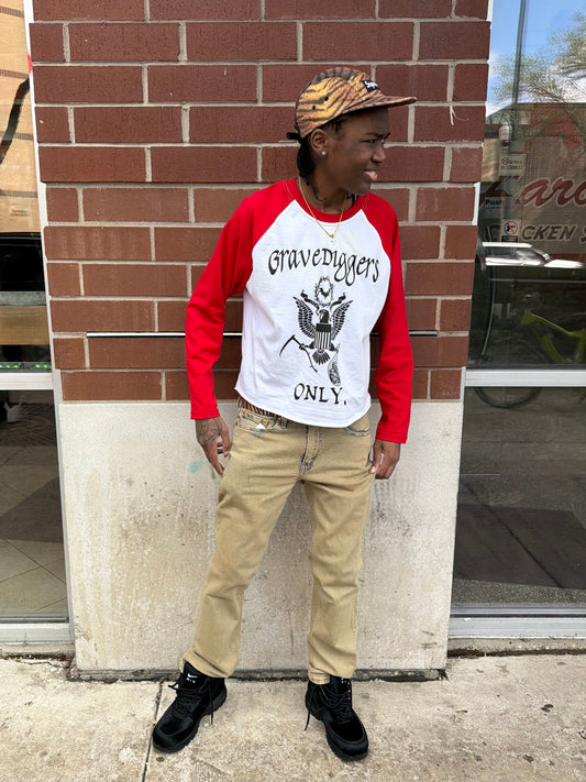 “GRAVEDIGGERS ONLY” Longsleeve